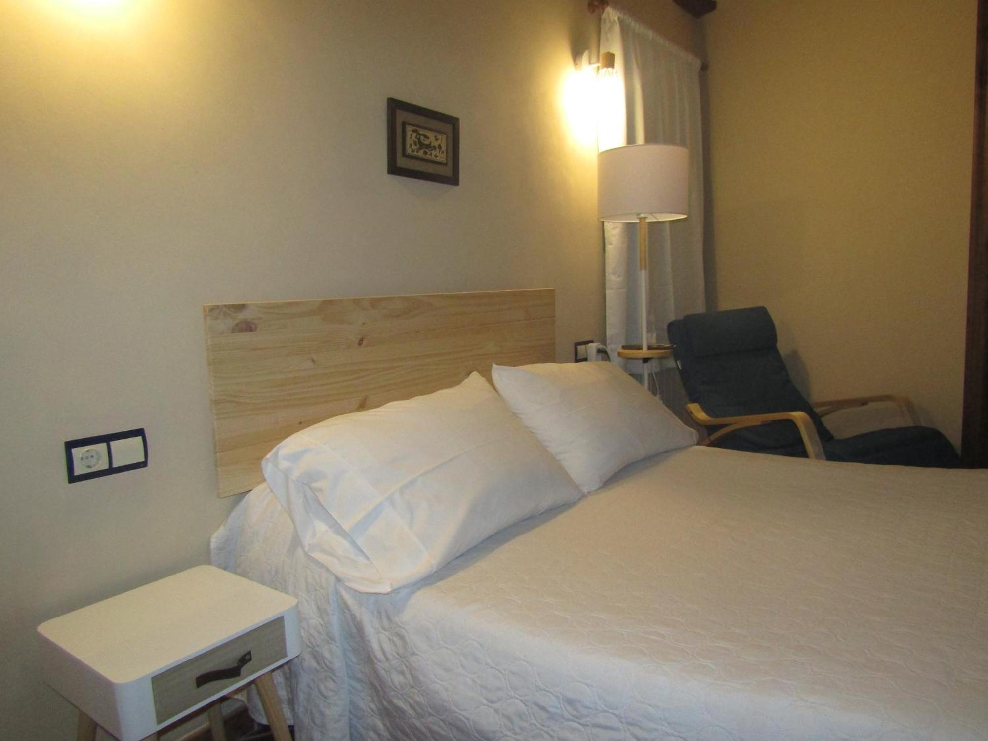 Hostal Paquita Allepuz Exteriör bild